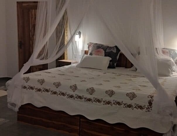 Honeymoon suite night
